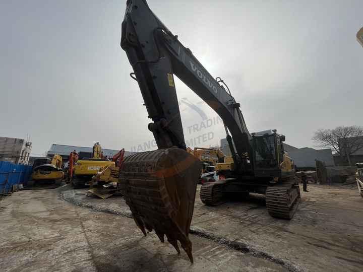 Crawler excavator used Volvo excavator EC 480DL in good condition for sale used Volvo excavator EC 480DL in good condition for sale- Photo 2