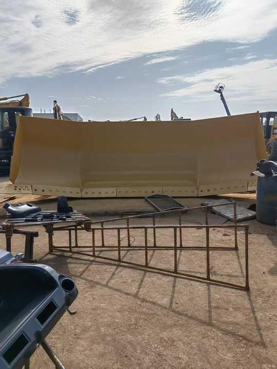 Bulldozer USED D8T CAT Bulldozer Price D8R Used Caterpillar Bulldozer crawler bulldozer made in brazil USED D8T CAT Bulldozer Price D8R Used Caterpillar Bulldozer crawler bulldozer made in brazil- Photo 6