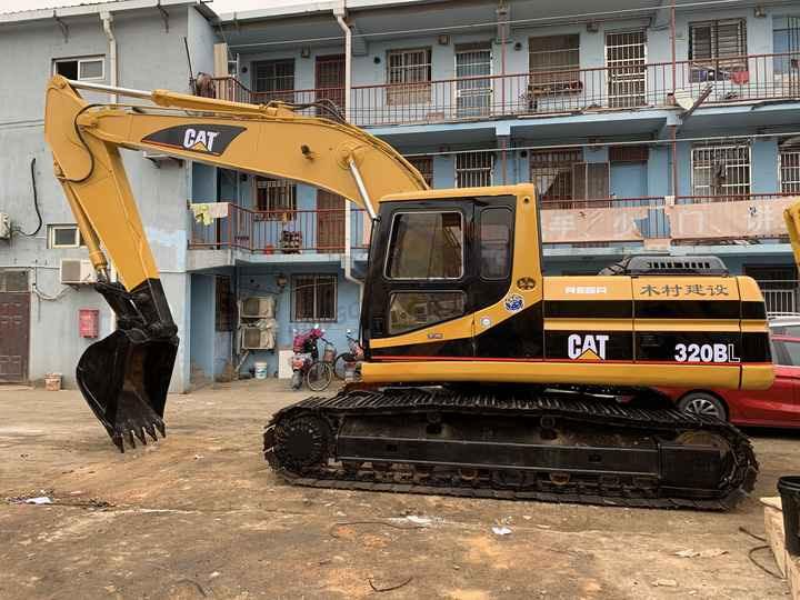 Crawler excavator 20Tons excavator Used CAT Excavator 325D 320D 320B 320BL 320C 320CL On sale 20Tons excavator Used CAT Excavator 325D 320D 320B 320BL 320C 320CL On sale- Photo 5