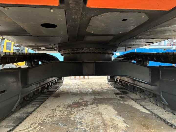 Crawler excavator Excavator used Hitachi ZX200 ZX120, excavator original japan Hitachi, excavator original Japan used excavator Hitachi Excavator used Hitachi ZX200 ZX120, excavator original japan Hitachi, excavator original Japan used excavator Hitachi- Photo 4