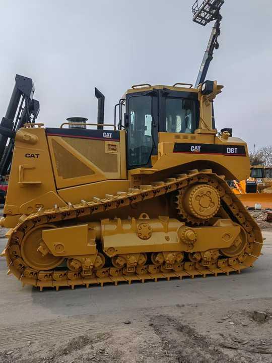 Bulldozer USED D8T CAT Bulldozer Price D8R Used Caterpillar Bulldozer crawler bulldozer made in brazil USED D8T CAT Bulldozer Price D8R Used Caterpillar Bulldozer crawler bulldozer made in brazil- Photo 3