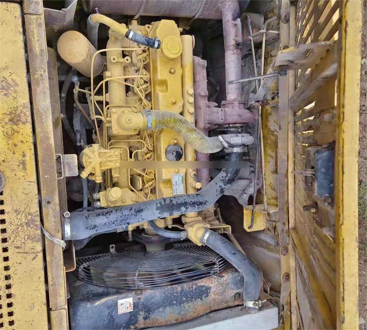 Crawler excavator Low running hours USED CATERPILLAR CAT 320CL Hydraulic Crawler Excavator Suitable For Construction Low running hours USED CATERPILLAR CAT 320CL Hydraulic Crawler Excavator Suitable For Construction- Photo 4