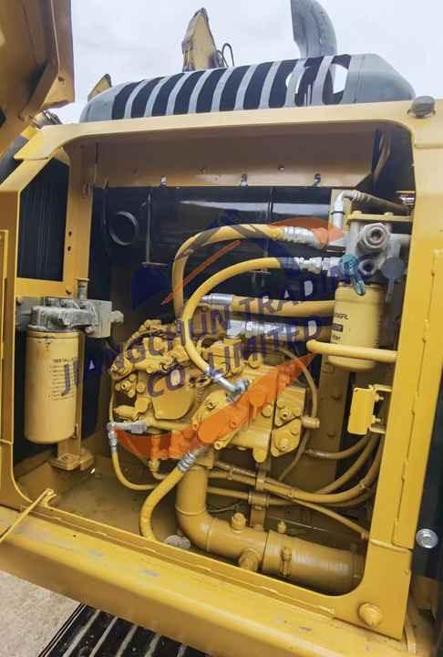 Mini excavator CAT 307 308C 308D 308E 312D 315D 320C 320CL 320D Used 7t Used Mini Crawler caterpillar Excavator Good Price Good Condition CAT 307 308C 308D 308E 312D 315D 320C 320CL 320D Used 7t Used Mini Crawler caterpillar Excavator Good Price Good Condition- Photo 2
