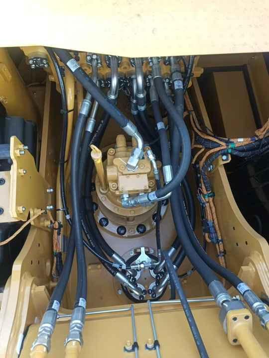 Crawler excavator Used Excavator Caterpillar Cat 320gc 320d2 320 320d2l 320g 320bl Excavator Secondhand Caterpillar 336 336D 325 320gc 320cl Used Excavator Caterpillar Cat 320gc 320d2 320 320d2l 320g 320bl Excavator Secondhand Caterpillar 336 336D 325 320gc 320cl- Photo 4