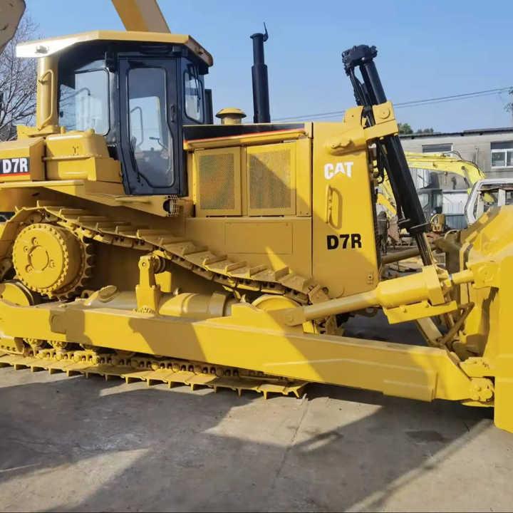 Bulldozer Used Bulldozers CAT D7R D8R with low price in Low Working Hour Used Bulldozers CAT D7R D8R with low price in Low Working Hour- Photo 2