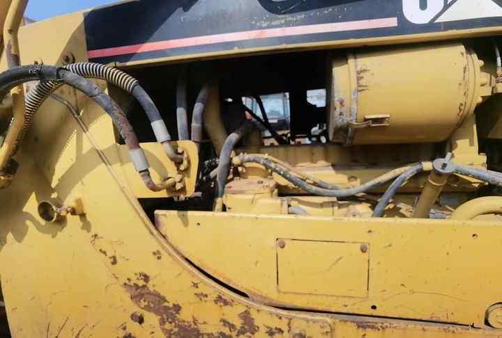 Bulldozer Original Japan Imported Caterpillar D6G Bulldozer Japan Original Cat D6G D7G D7R D9n D8r Used Bulldozers Original Japan Imported Caterpillar D6G Bulldozer Japan Original Cat D6G D7G D7R D9n D8r Used Bulldozers- Photo 6