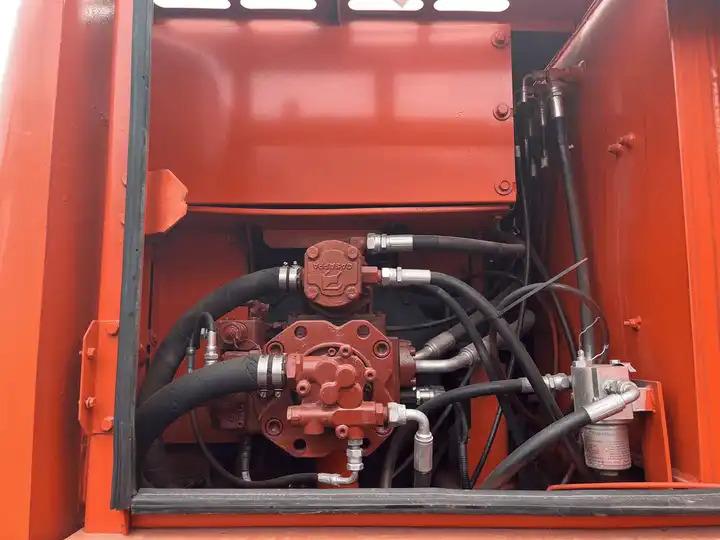 Excavator Used Doosan Dh150W-7 Medium 15 Ton Second-Hand Construction Machinery Doosan 60W/150W/210W in Stock Used Doosan Dh150W-7 Medium 15 Ton Second-Hand Construction Machinery Doosan 60W/150W/210W in Stock- Photo 5