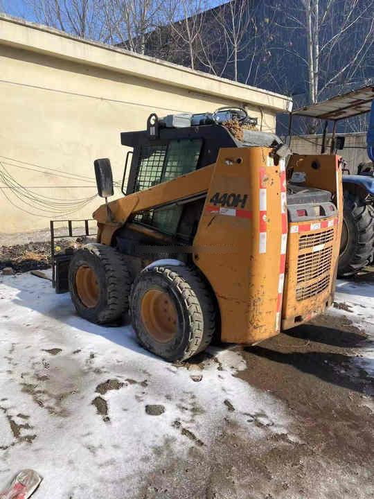 Skid steer loader Used Case 440H Skid Steer Loader for Sale Used Case 440H Skid Steer Loader for Sale- Photo 3
