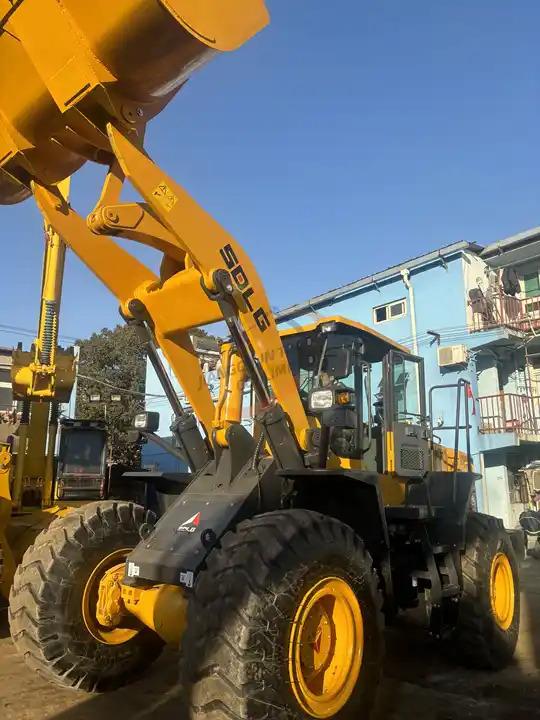Wheel loader second hand wheel loader SDLG 956L L956F 956l original China heavy duty hydraulic tractor loader with Low running hours second hand wheel loader SDLG 956L L956F 956l original China heavy duty hydraulic tractor loader with Low running hours- Photo 2