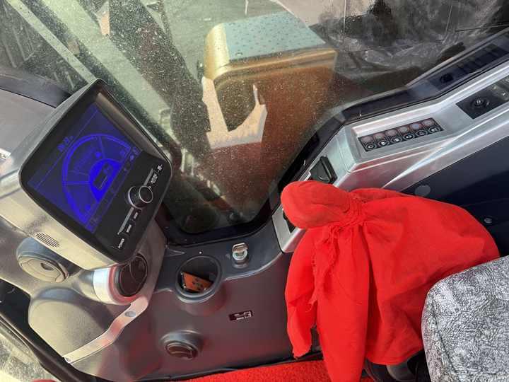 Crawler excavator Used HYUNDAI ROBEX 220LC-9S Second Hand High Quality Low Price for Sale Used HYUNDAI ROBEX 220LC-9S Second Hand High Quality Low Price for Sale- Photo 6