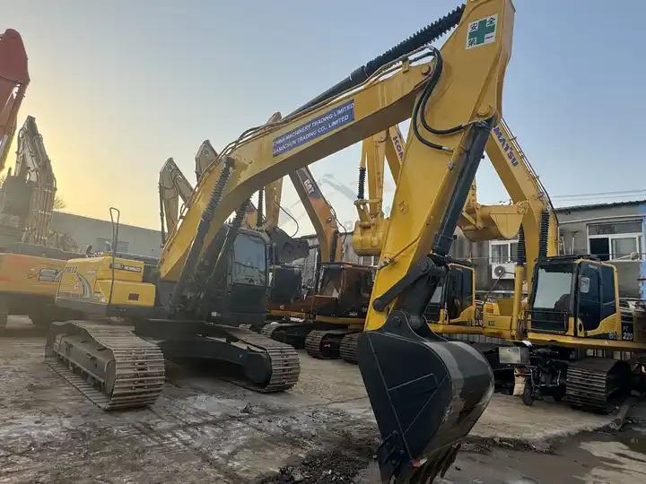 Crawler excavator Well-maintained Made In Japan Less Hour Medium 20 Ton Digger Machine Used Kobelco Sk200-8 Excavator For Sale Well-maintained Made In Japan Less Hour Medium 20 Ton Digger Machine Used Kobelco Sk200-8 Excavator For Sale- Photo 6