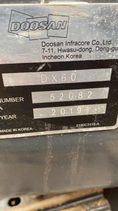 Crawler excavator Awesome Performance Korea Imported Small Scale Used Doosan Dx60 Excavator in Shanghai Awesome Performance Korea Imported Small Scale Used Doosan Dx60 Excavator in Shanghai- Photo 5