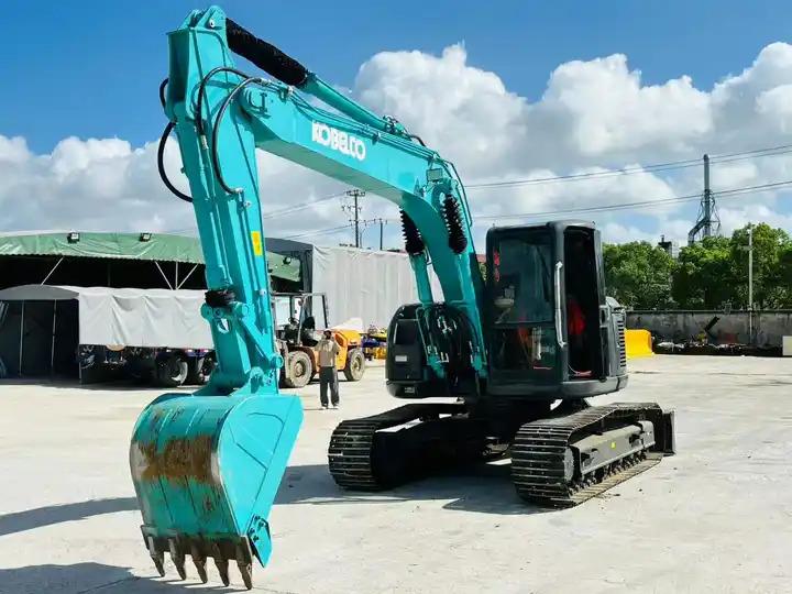 Crawler excavator High Quality Low Price Hydraulic Excavator Kobelco Sk135sr Sk115sr Japan Surplus Backhoe Excavator Machine In Shanghai High Quality Low Price Hydraulic Excavator Kobelco Sk135sr Sk115sr Japan Surplus Backhoe Excavator Machine In Shanghai- Photo 2