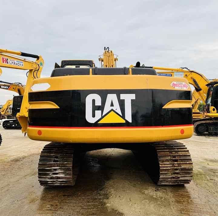 Crawler excavator Super Good Condition Japanese Made Used Cat 320b 320bl Hydraulic Tracked Excavator At Favorable Price In Shanghai Super Good Condition Japanese Made Used Cat 320b 320bl Hydraulic Tracked Excavator At Favorable Price In Shanghai- Photo 2