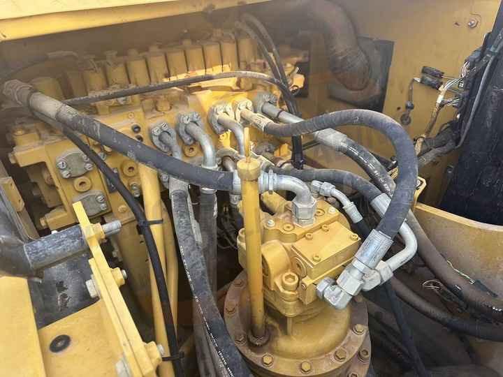 Crawler excavator 20Tons excavator Used CAT Excavator 320D 320B 320BL 320C 320CL Good Condition On sale 20Tons excavator Used CAT Excavator 320D 320B 320BL 320C 320CL Good Condition On sale- Photo 4