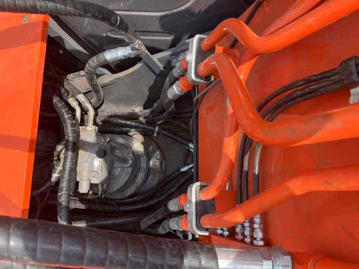 Crawler excavator Digger Micro Crawler Excavator Used Hitachi ZX200 Crawler Excavator Hot Sale In Stock, Hitachi Excavators Digger Micro Crawler Excavator Used Hitachi ZX200 Crawler Excavator Hot Sale In Stock, Hitachi Excavators- Photo 4