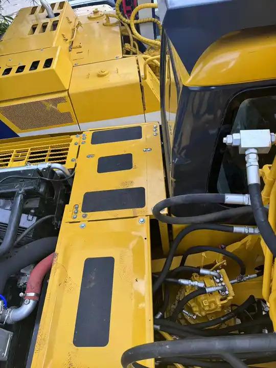 Экскаватор Cheap Used Japan Komatsu PC200-7 PC300 PC350-7 Excavator Used Komatsu 20 Ton Excavator Price PC200 Cheap Used Japan Komatsu PC200-7 PC300 PC350-7 Excavator Used Komatsu 20 Ton Excavator Price PC200- Photo 3