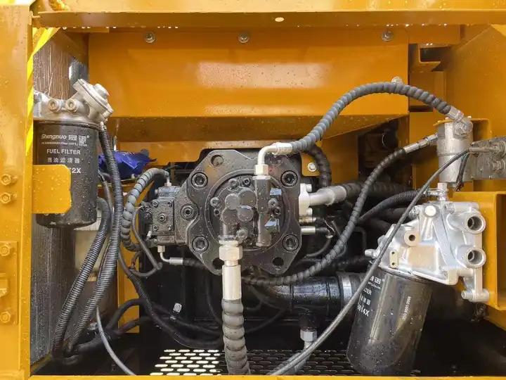 Экскаватор Good Price Used Sany Sy 215c Crawler Excavator in Good Condition Sany 215 Excavator Good Price Used Sany Sy 215c Crawler Excavator in Good Condition Sany 215 Excavator- Photo 4