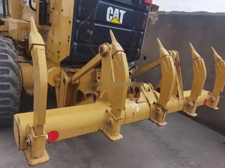 Грейдер Orginal used cat 140K motor grader with CAT C7 engine in Shanghai China Orginal used cat 140K motor grader with CAT C7 engine in Shanghai China- Photo 5