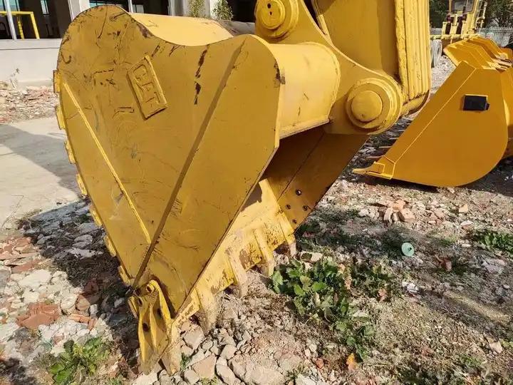Escavatore Used Cat 325 Excavator Used Cat 325bl Excavator Caterpilar 325c Original Japan Cat 320 325 330 Excavator Used Cat 325 Excavator Used Cat 325bl Excavator Caterpilar 325c Original Japan Cat 320 325 330 Excavator- Photo 6