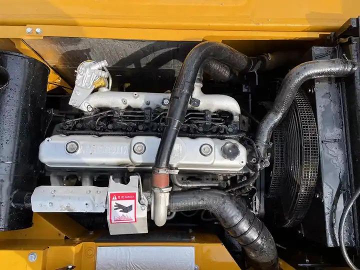 Экскаватор Good Price Used Sany Sy 215c Crawler Excavator in Good Condition Sany 215 Excavator Good Price Used Sany Sy 215c Crawler Excavator in Good Condition Sany 215 Excavator- Photo 3