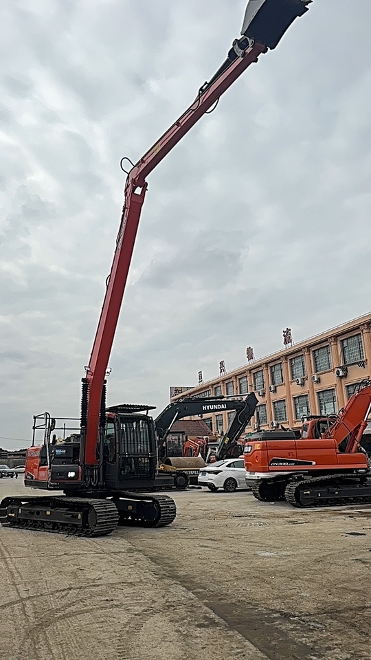 Escavatore cingolato Used Doosan DX140LC Crawler Excavator With Long Reach Boom For Sale Used Doosan DX140LC Crawler Excavator With Long Reach Boom For Sale- Photo 3