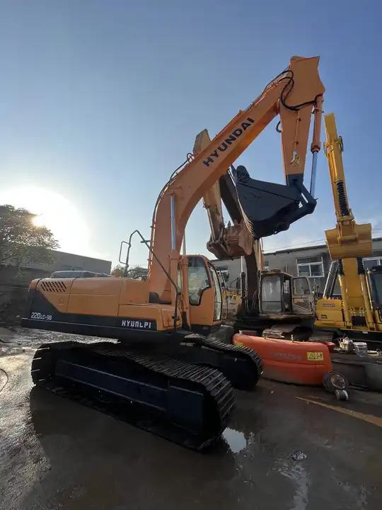 Гусеничный экскаватор Hyundai 220-9 Used Excavator,Heavy-duty Original Korea Hyundai 220lc-9s,22t Excavator For Sale in Shanghai Hyundai 220-9 Used Excavator,Heavy-duty Original Korea Hyundai 220lc-9s,22t Excavator For Sale in Shanghai- Photo 4