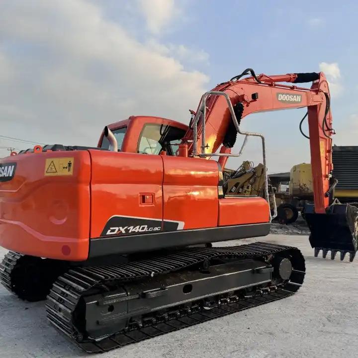 Escavatore cingolato Doosan Dx140 Used Excavator DX140LC-9C Min Excavator Crawler Equipment Machinery Dx60 Dx80 Dx140LC Dx225 Dx300LC Dh60 Dx55 Doosan Dx140 Used Excavator DX140LC-9C Min Excavator Crawler Equipment Machinery Dx60 Dx80 Dx140LC Dx225 Dx300LC Dh60 Dx55- Photo 2