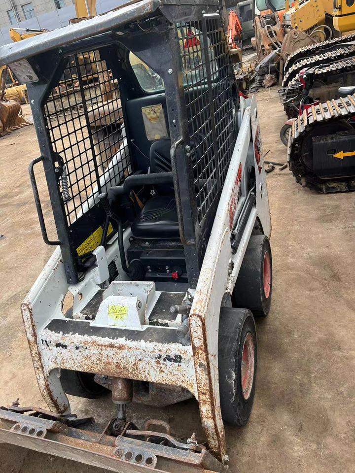 Мини-погрузчик с бортовым поворотом S70 SKID STEER LOADER S70 SKID STEER LOADER- Photo 4
