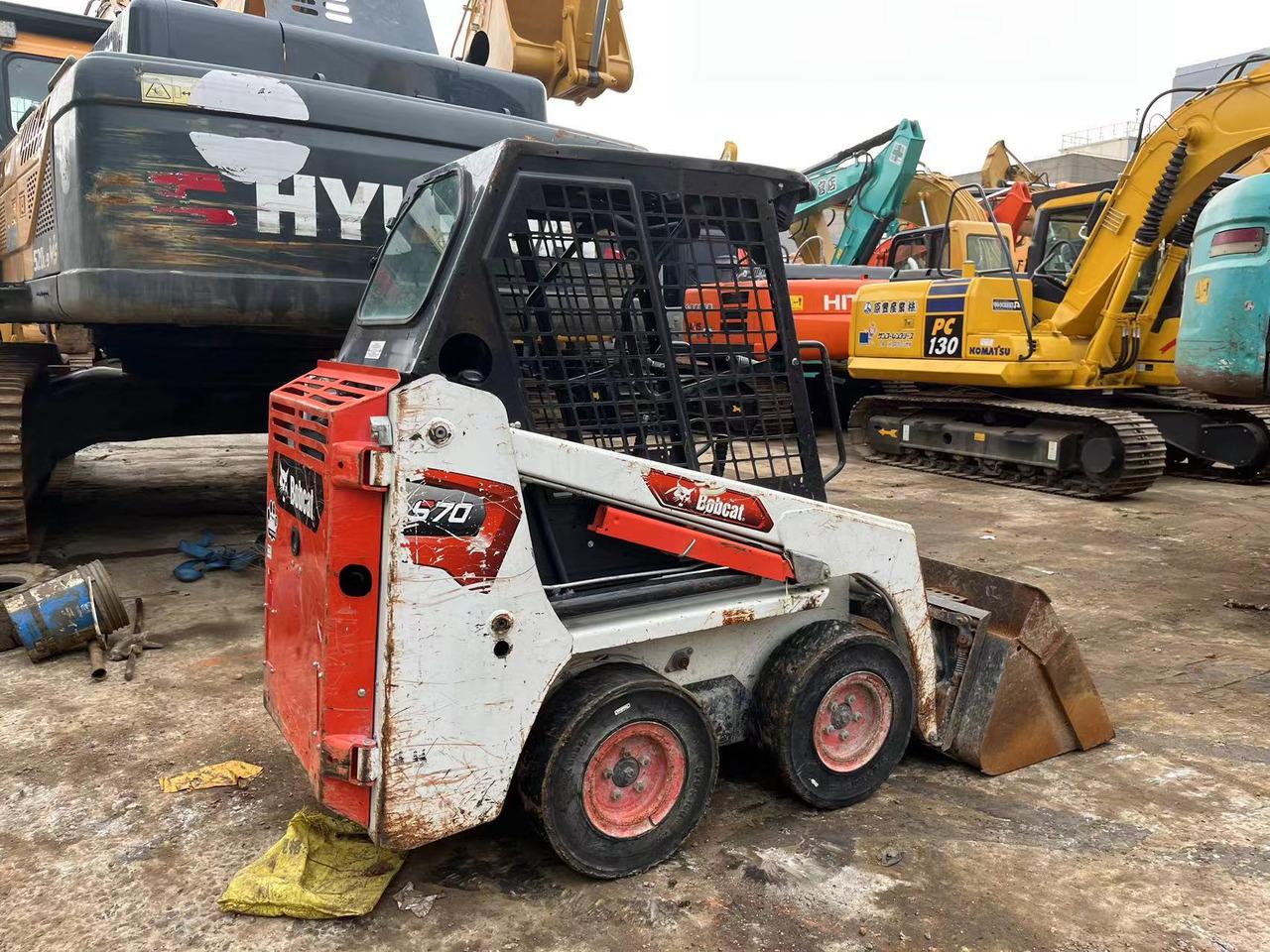 Мини-погрузчик с бортовым поворотом S70 SKID STEER LOADER S70 SKID STEER LOADER- Photo 6