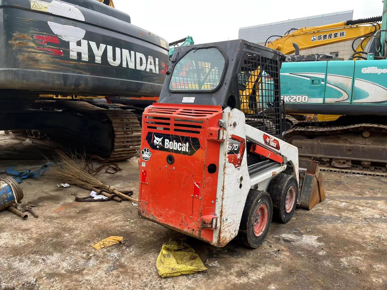Мини-погрузчик с бортовым поворотом S70 SKID STEER LOADER S70 SKID STEER LOADER- Photo 8