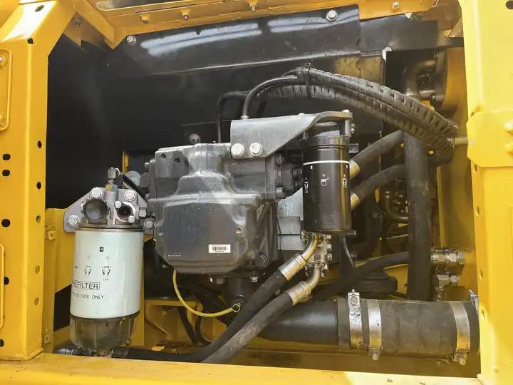 Escavatore cingolato Second hand komatsu PC200 pc200-7 pc200-8 pc220 excavator low price high quality Construction works machinery in good condition Second hand komatsu PC200 pc200-7 pc200-8 pc220 excavator low price high quality Construction works machinery in good condition- Photo 5