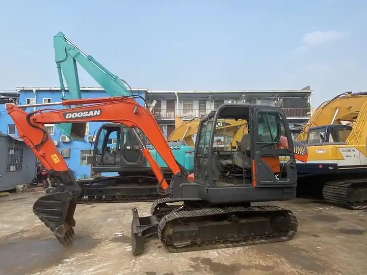 Kettenbagger 90% new Korea Doosan 6ton dx60 Used excavator in stock 90% new Korea Doosan 6ton dx60 Used excavator in stock- Photo 6