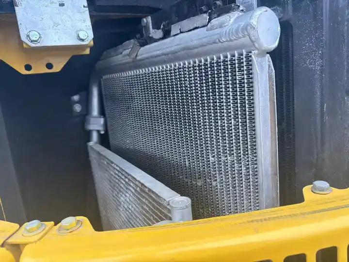 Escavatore cingolato Japan Surplus Backhoe Excavator Komatsu Pc78us Pc60 Tracked Excavator With Blade Dozer For The Philippines In Shanghai Japan Surplus Backhoe Excavator Komatsu Pc78us Pc60 Tracked Excavator With Blade Dozer For The Philippines In Shanghai- Photo 4
