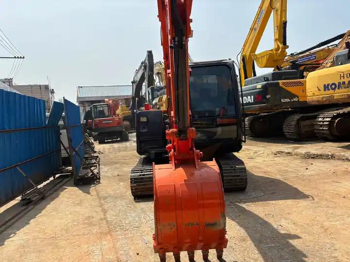 Escavatore cingolato Hot Sale Mini Japan Imported Used Hitachi Zx60 Excavator With Awesome Performance in Shanghai Hot Sale Mini Japan Imported Used Hitachi Zx60 Excavator With Awesome Performance in Shanghai- Photo 4