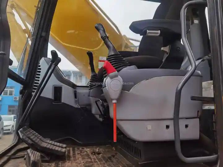 Kettenbagger Lower working hours used komatsu pc300-7 excavator/good price japan used komatsu excavator pc300-7 30t Lower working hours used komatsu pc300-7 excavator/good price japan used komatsu excavator pc300-7 30t- Photo 6